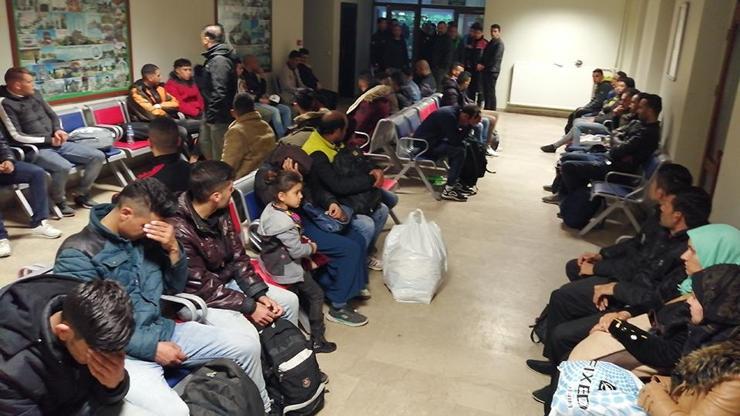 Edirnede 950 göçmen yakalandı