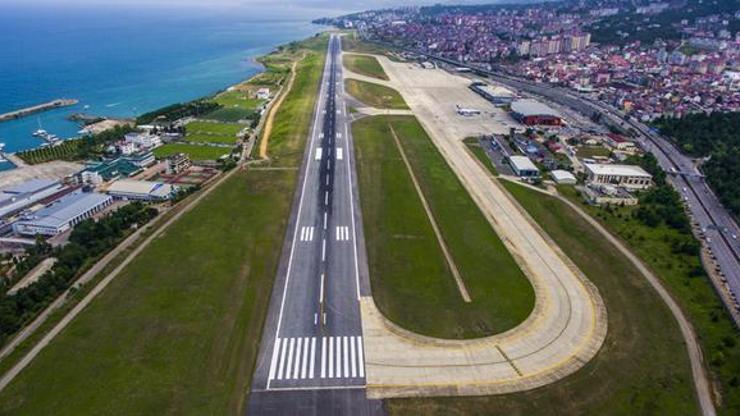 Trabzon Havalimanında 8 saat uçuş yok