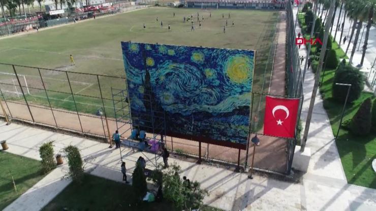 3 milyon toplu iğne ve pul ile Van Gogh tablosu