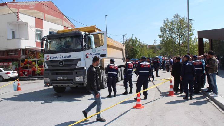Arnavutköyde bir kişinin öldüğü kaza sonrası hafriyat kamyonu isyanı