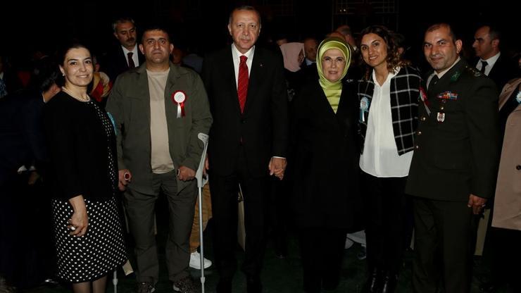 Erdoğan şehit aileleriyle iftarda bir araya geldi