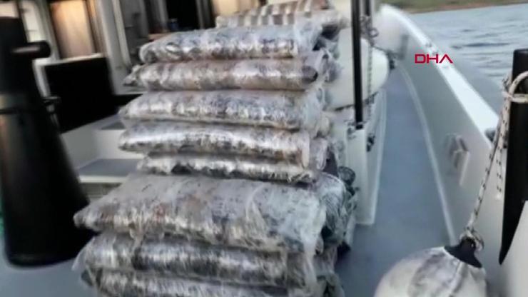 1 ton 126 kilo uyuşturucu denize dağıldı