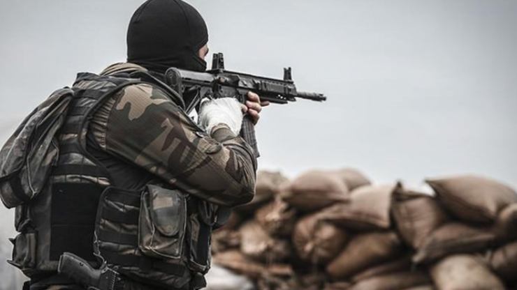 Son dakika: PKK/YPGli teröristlerin saldırısına karşılık verildi