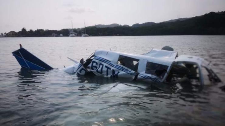Honduras’ta küçük uçak düştü: 5 ölü
