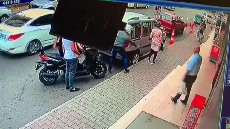 Sokak ortasında kadına silahlı saldırı