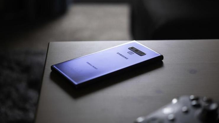 Samsung Galaxy Note 9 için gece modu aktif oldu