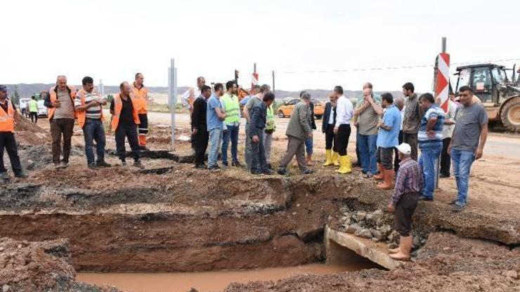 Sel nedeniyle kapanan Kırıkkale- Samsun karayolu trafiğe açıldı