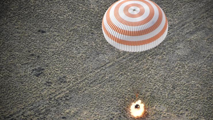 204 gündür görev yapıyordu... Soyuz MS 11 Dünyaya döndü