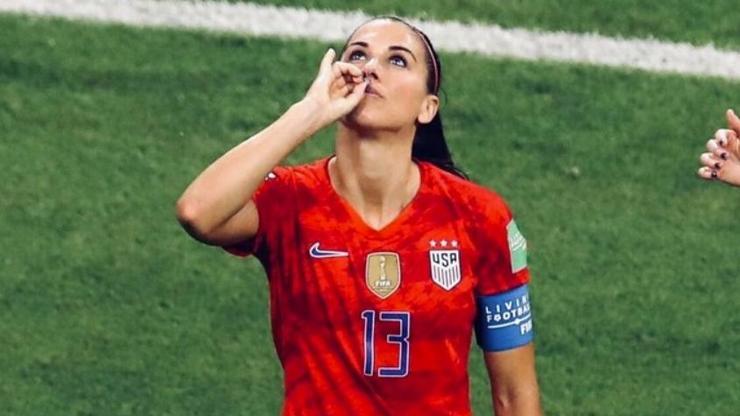 Alex Morgan tepkilere cevap verdi