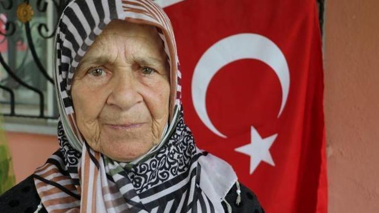 15 Temmuz şehidinin annesi : Bir Sevgi gider, bin Sevgi gelir