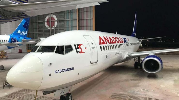 AnadoluJet uçağına 15 Temmuz logosu