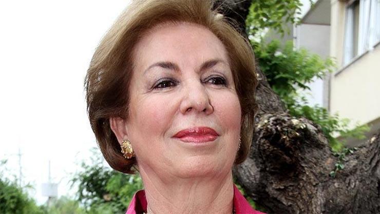 Türkiyenin ilk kadın Çevre ve Turizm Bakanı vefat etti