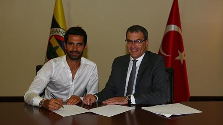 Fenerbahçe, Alper Potukla yeni sözleşme imzaladı