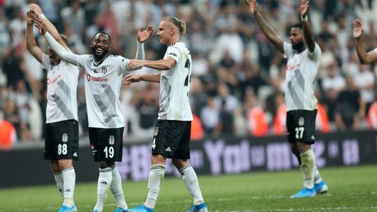 Ekrana gelmemişti İşte Beşiktaş - Göztepe maçında dikkat çeken anlar