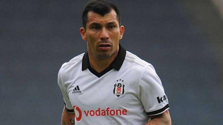 Gary Medel İtalyaya gidiyor