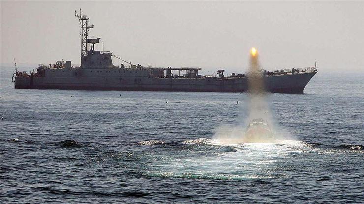 İran Körfeze savaş gemisi gönderdi