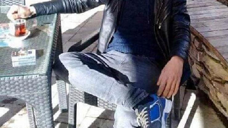 Polisin uyarısına rağmen kaçınca 2 motosiklet çarpıştı: 2 ölü Polisin uyarısına rağmen kaçınca 2 motosiklet çarpıştı: 2 ölü