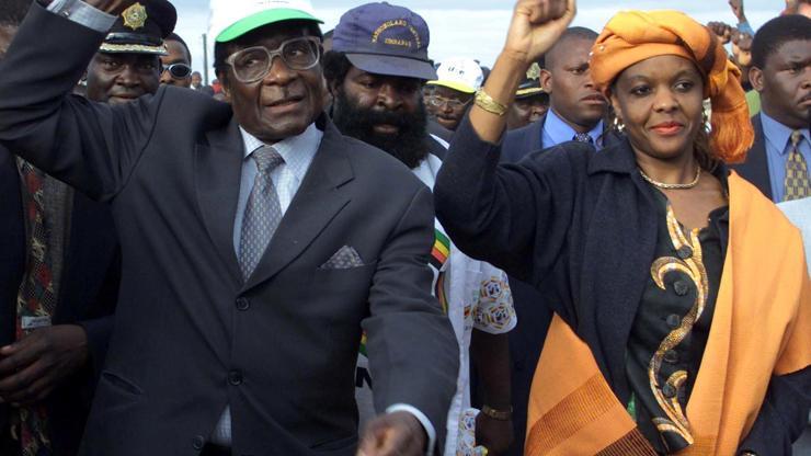 Devrik lider Mugabe öldü Bağımsız Zimbabvenin ilk lideriydi