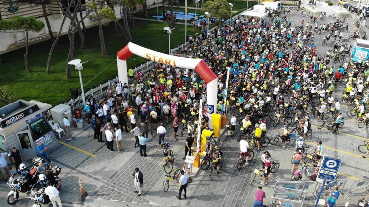 Yüzlerce bisikletli Üsküdardan Beykoza pedal çevirdi