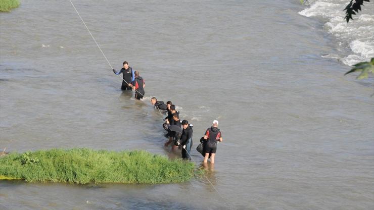 Ve başladı Dicle Nehri atıklardan arındırılıyor