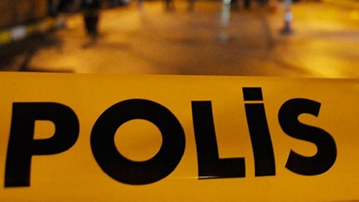 İstanbulda dehşet Ailesini öldürdü