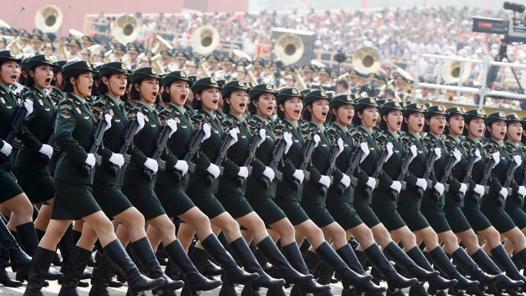 Çin Halk Cumhuriyeti 70 yaşında: Ülkenin en görkemli töreninde dev gövde gösterisi