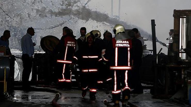 Son dakika... Ankarada metal boru fabrikasında yangın