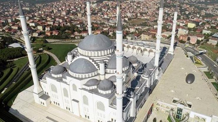 Barış Pınarı Harekatı’na destek için camilerde Fetih Suresi okunacak