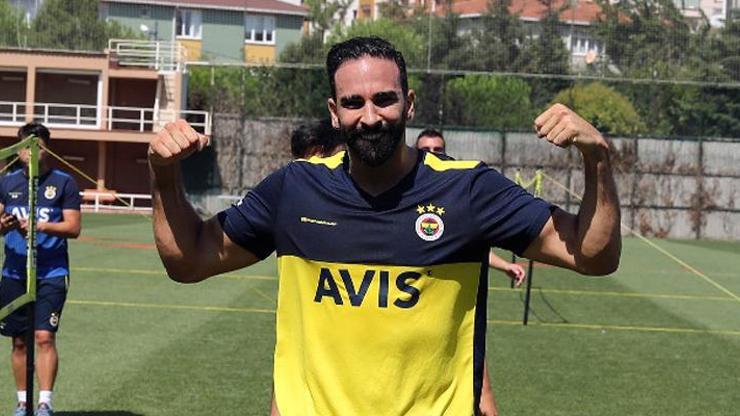 Adil Rami sıkı çalışıyor