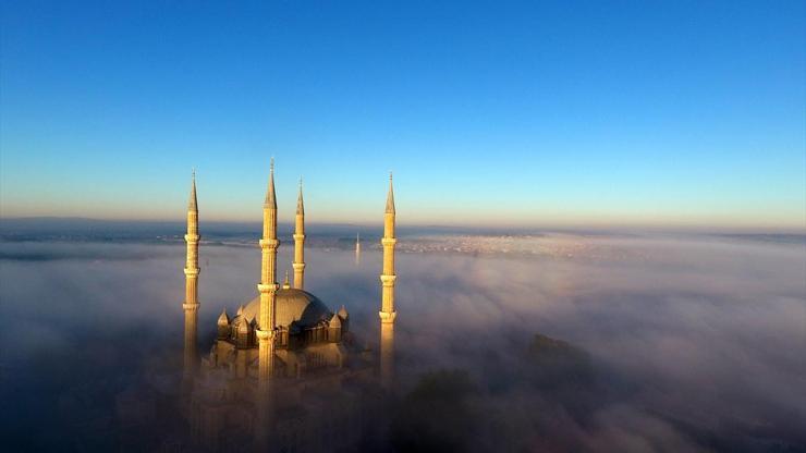 Selimiye Camisinde sis manzarası
