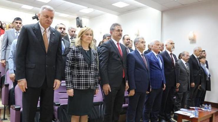'Veteriner hekimlik yapısı sağlam temele oturtulmalı' 'Veteriner hekimlik yapısı sağlam temele oturtulmalı'