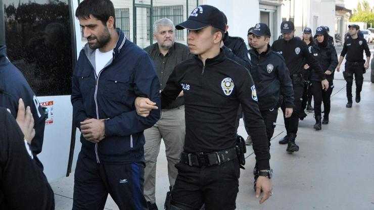 Adana merkezli 15 ildeki FETÖ/PDY operasyonunda 5 kişi daha tutuklandı