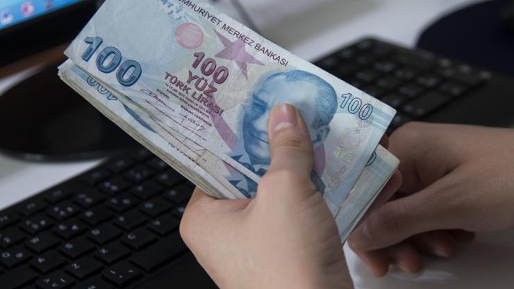 Belgeli 3 bin 700 çocuk bakıcısına 1300 lira destek