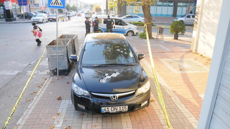 Aracında silahlı saldırıya uğradı Yaptığı hamle canını kurtardı