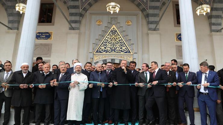 Cumhurbaşkanı Erdoğan, Bilal Saygılı Camisi ve Külliyesinin açılışına katıldı