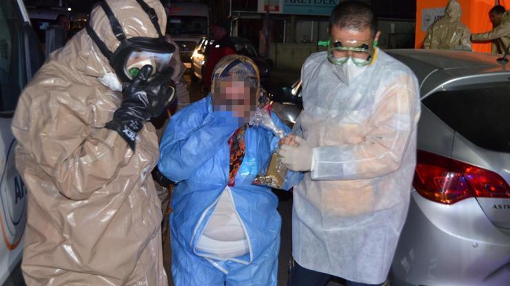 Zarf içinden kimyasal toz çıktı; 5 kişi hastanelik oldu