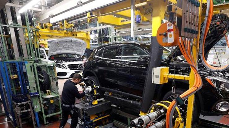 Alman Daimler, en az 10 bin işçi çıkaracak