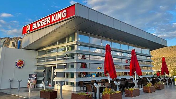 KKTC’de Burger King, Rum ambargosunu deldi