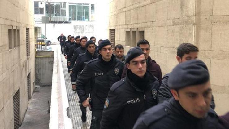 Bursa merkezli 23 ildeki FETÖ operasyonunda 9 tutuklama