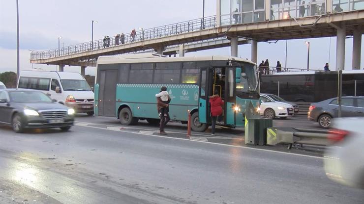 D-100ün ortasından yolcu alımı vatandaşı isyan ettirdi