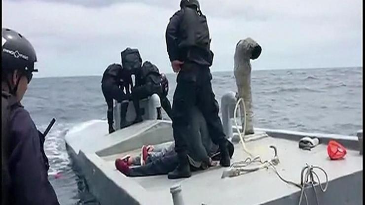 2 ton uyuşturucu taşıyan denizaltı yakalandı