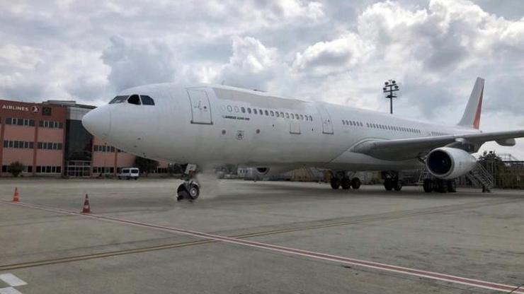 Atatürk Havalimanı’nda sahibinden satılık yolcu uçağı