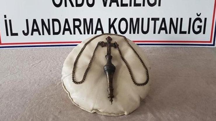 Ordu’da 500 yıllık tarihi haç ele geçirildi