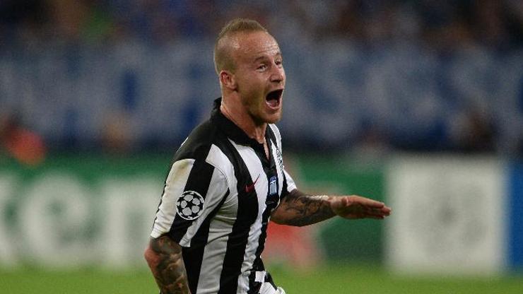 Miroslav Stoch Süper Lige dönüyor