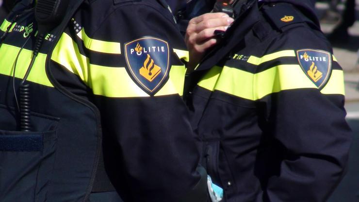 Türkiyeden sınır dışı edilen terörist Hollandada gözaltına alındı