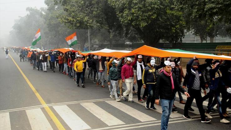 Hindistanda protestolar sürüyor