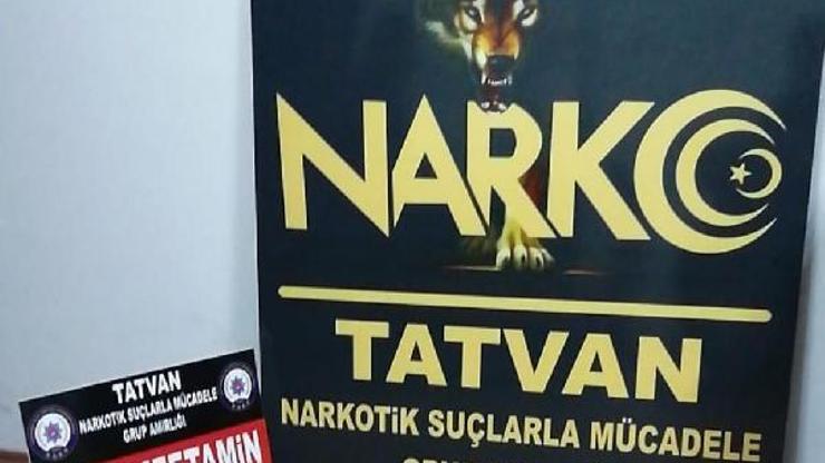 Tatvan'da yol kontrolünde uyuşturucu ele geçirildi