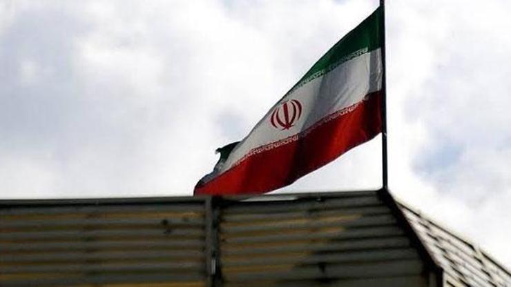 İran Dışişleri Bakanlığı, İngiltere Büyükelçisini bakanlığa çağırdı