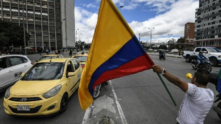Uber Kolombiyada tamamen kaldırılıyor