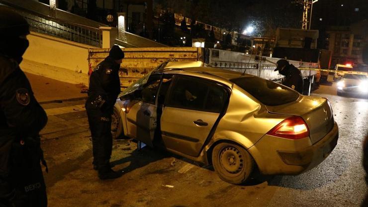 Son dakika Ankarada feci kaza TIRın altına girdi